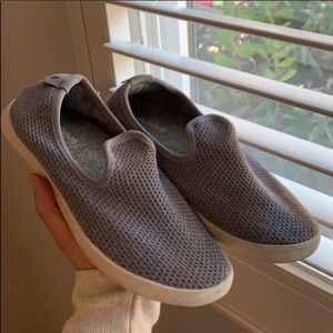 Allbirds slip on in gray